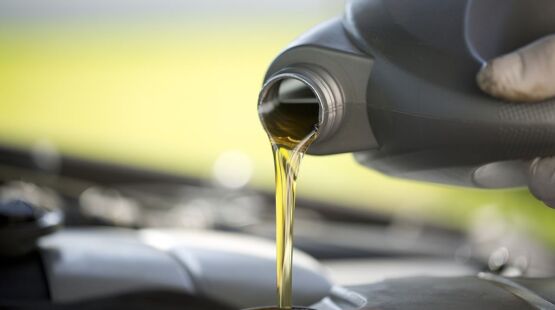 Odgovarajuće motorno ulje za auto? – vrste, upotreba, zamena
